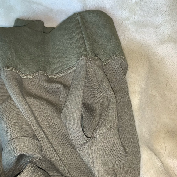 NWT White Birch Black Label olive green heavyweight joggers M - Picture 9 of 10